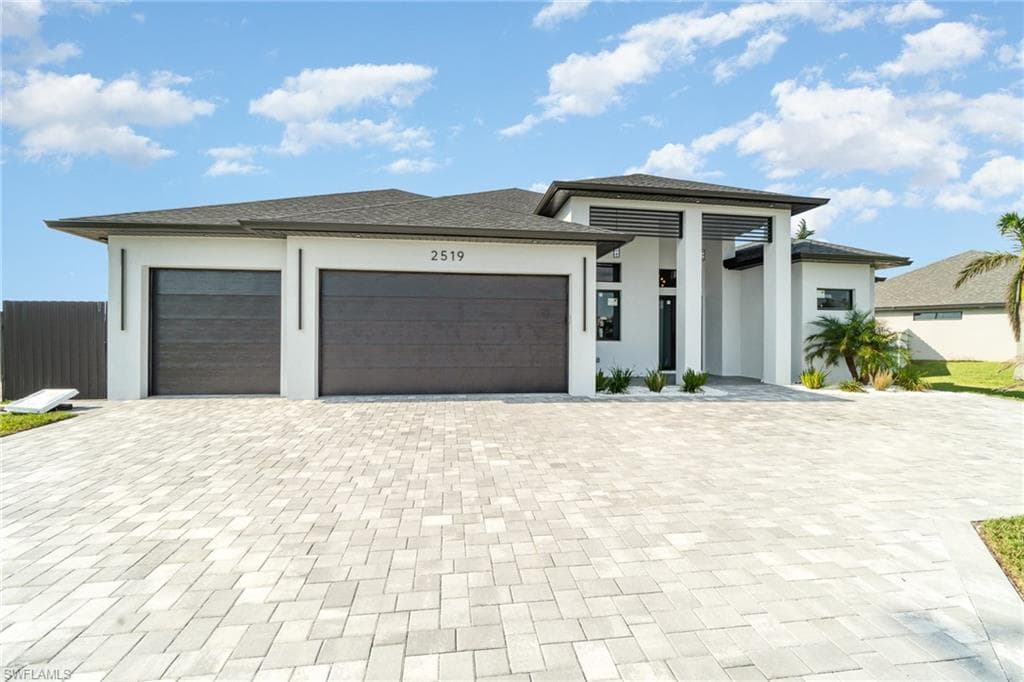 2519 Gleason PKWY CAPE CORAL, FL 33914