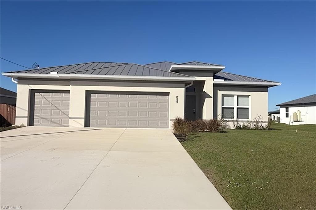 605 NW 27th TER CAPE CORAL, FL 33993