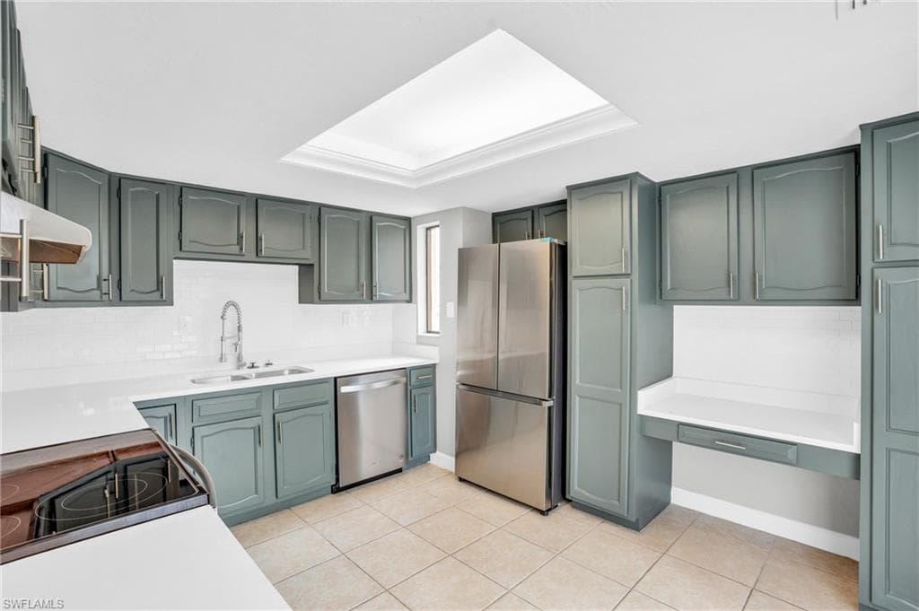 7125 Penner LN 2 FORT MYERS, FL 33907