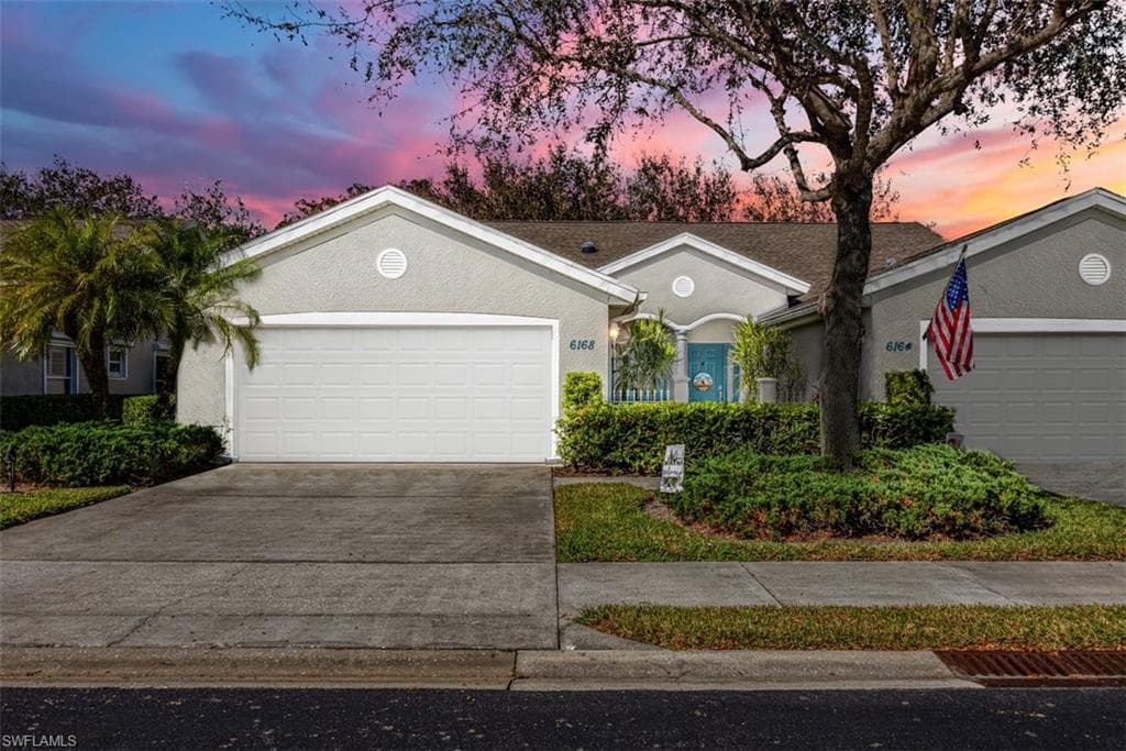 6168 Mandalay CIR 9 NAPLES, FL 34112
