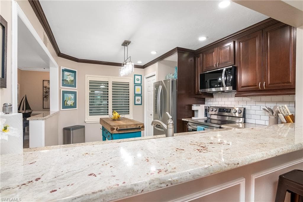 5733 Deauville CIR G108 NAPLES, FL 34112