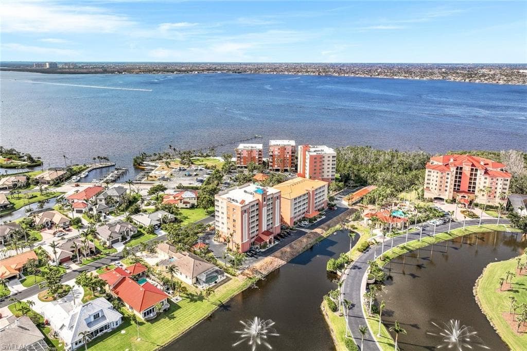 14815 Laguna DR 202 FORT MYERS, FL 33908