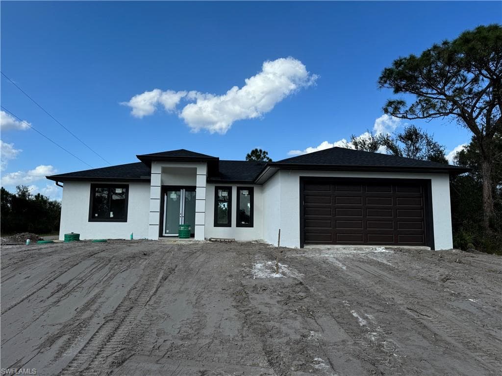 2620 38th ST W LEHIGH ACRES, FL 33971