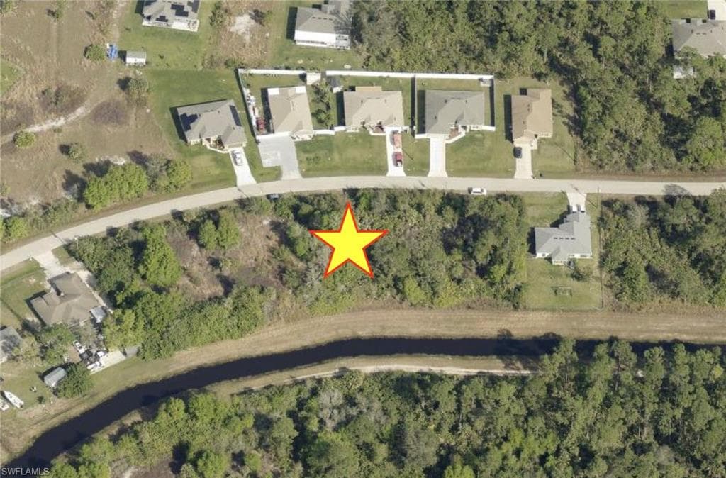 1938 Quintero LN LEHIGH ACRES, FL 33972