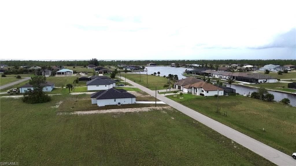 4110 39th ST CAPE CORAL, FL 33993