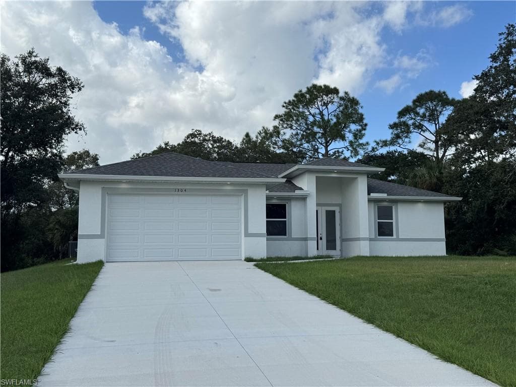 1304 Andover DR LABELLE, FL 33935