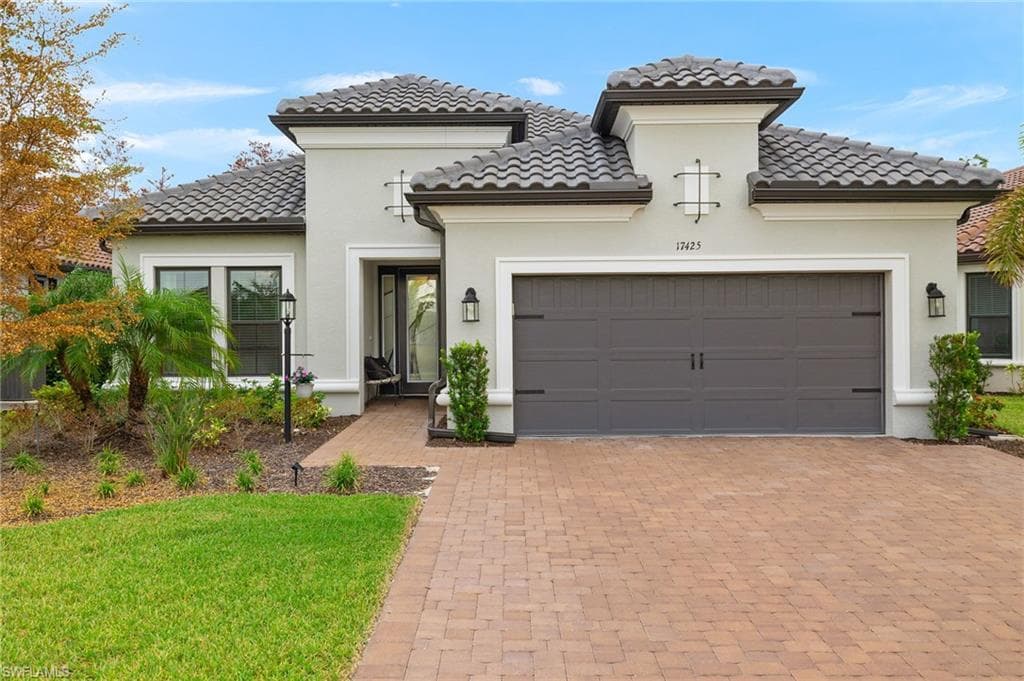 17425 Caravita LN FORT MYERS, FL 33913