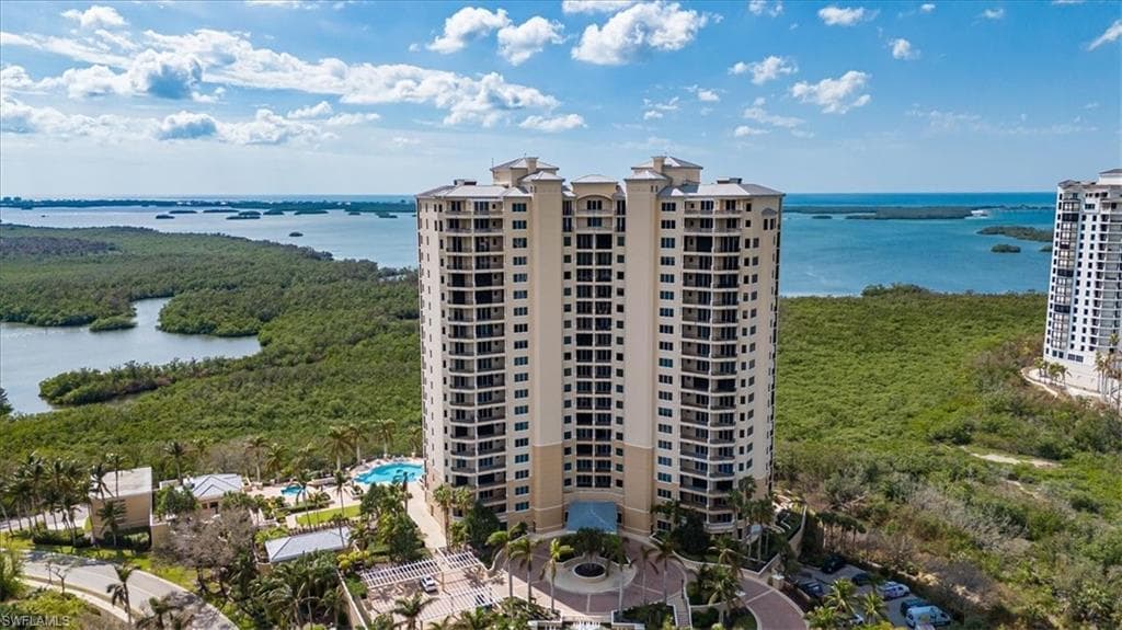 4875 Pelican Colony BLVD 304 BONITA SPRINGS, FL 34134