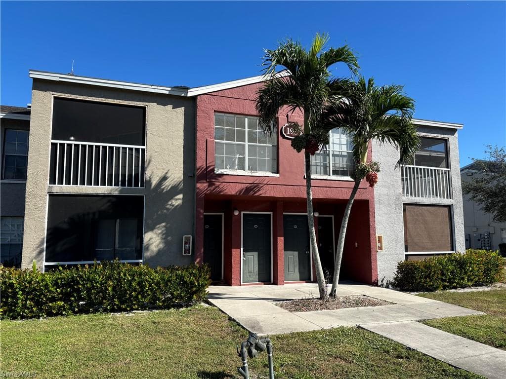 193 Santa Clara DR 3 NAPLES, FL 34104