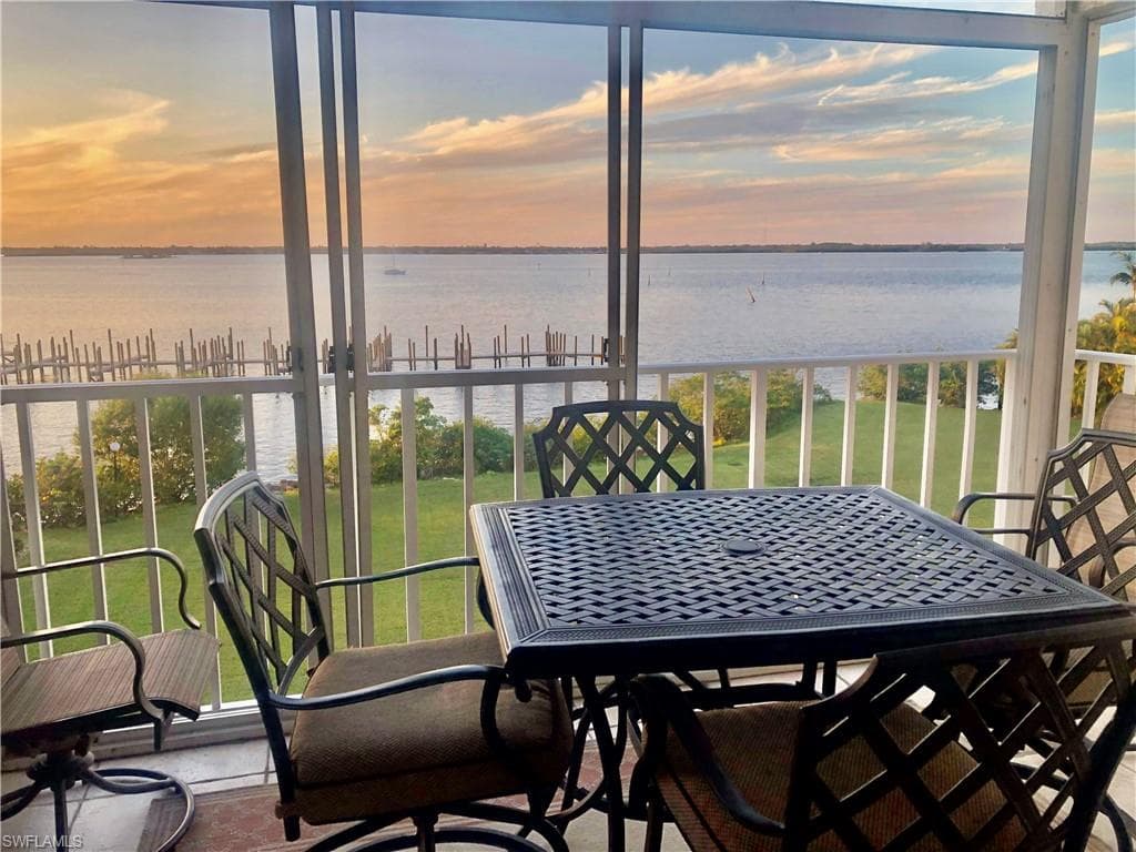 2885 Palm Beach BLVD 304 FORT MYERS, FL 33916
