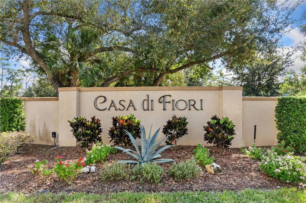 1083 Winding Pines CIR 206 CAPE CORAL, FL 33909