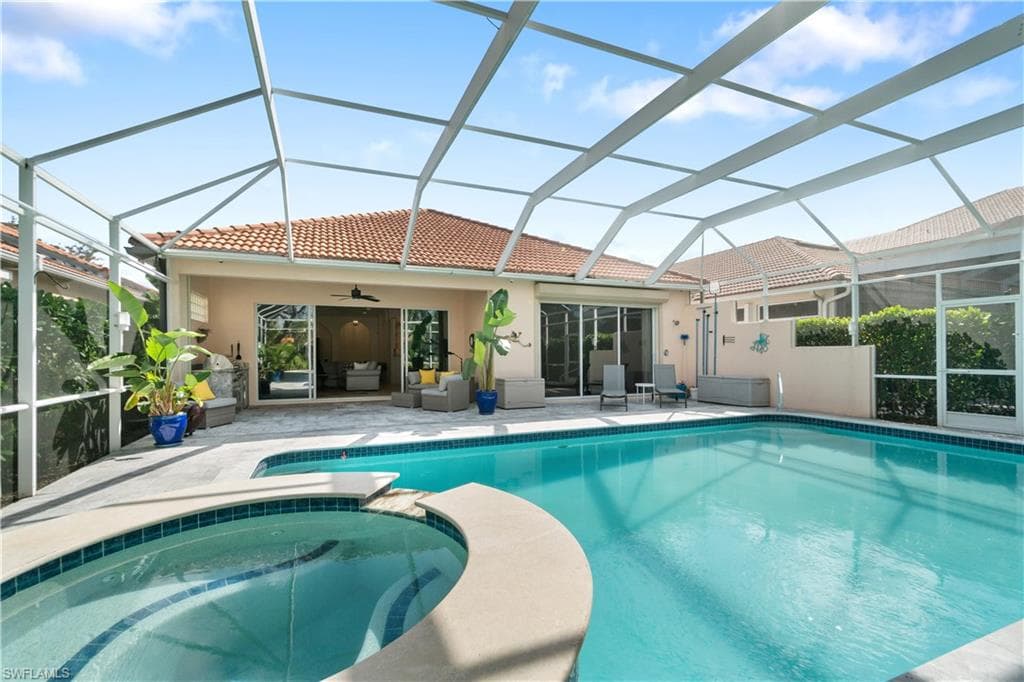 389 Mallory CT NAPLES, FL 34110