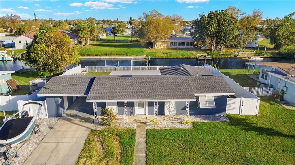 119 Rodgers AVE NE PORT CHARLOTTE, FL 33952