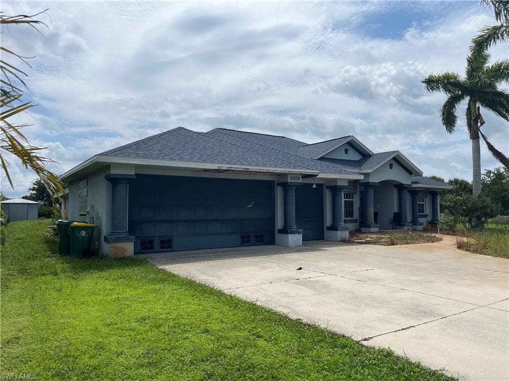 9309 Nastrand CIR PORT CHARLOTTE, FL 33981
