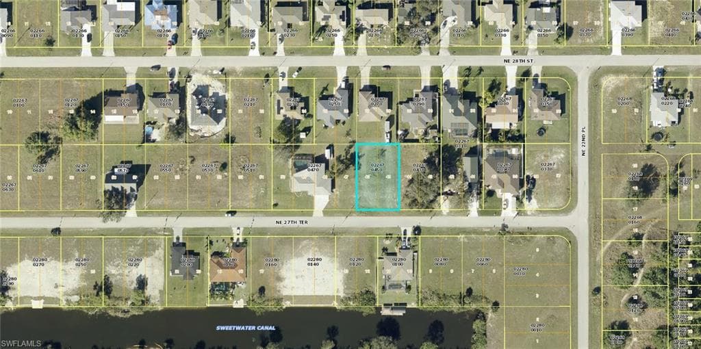 2139 NE 27th TER CAPE CORAL, FL 33909