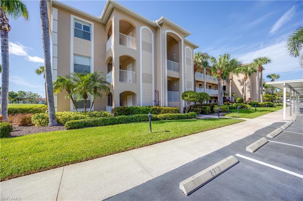 2710 Cypress Trace CIR 3031 NAPLES, FL 34119