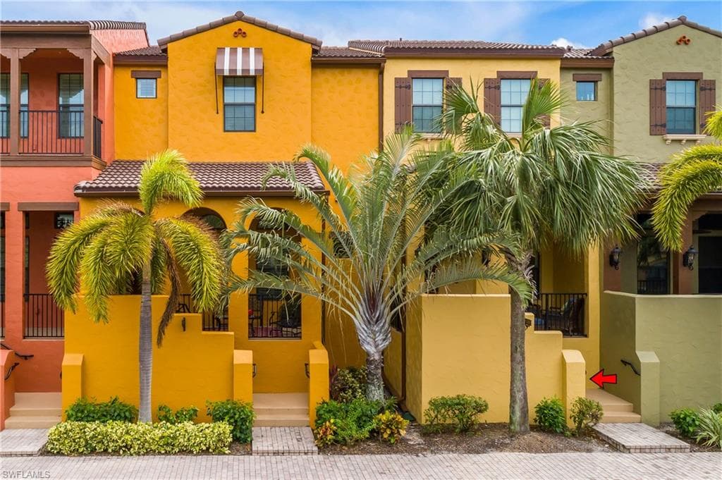 9067 Capistrano ST N 45-8 NAPLES, FL 34113