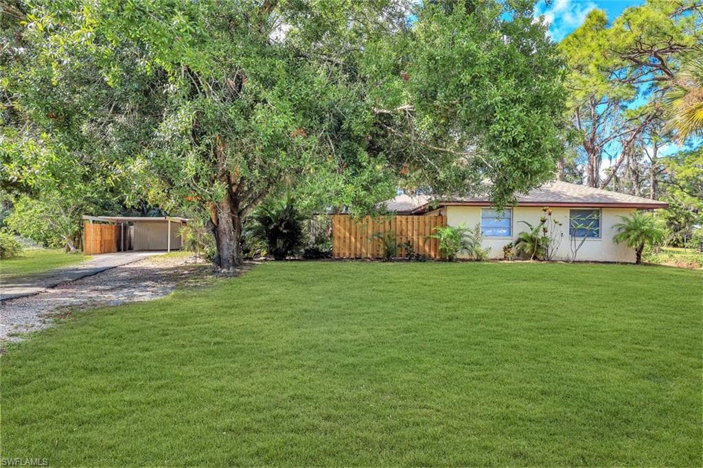 13883 Grenada WAY FORT MYERS, FL 33905