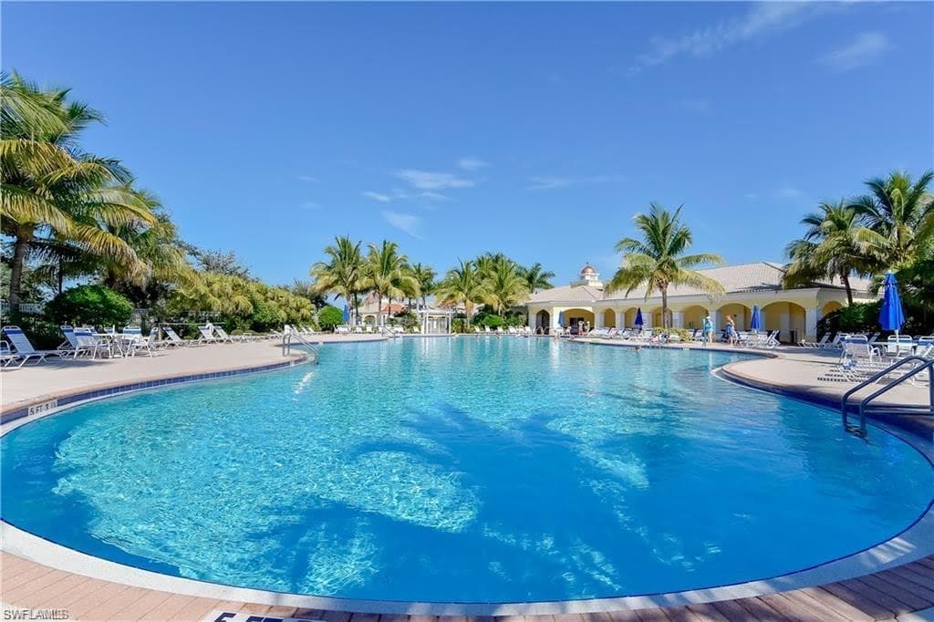 28255 Jeneva WAY BONITA SPRINGS, FL 34135