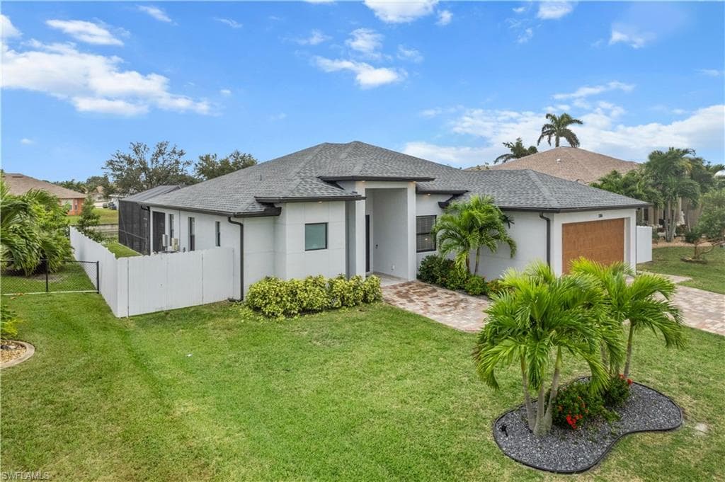 1316 SW 31st TER CAPE CORAL, FL 33914