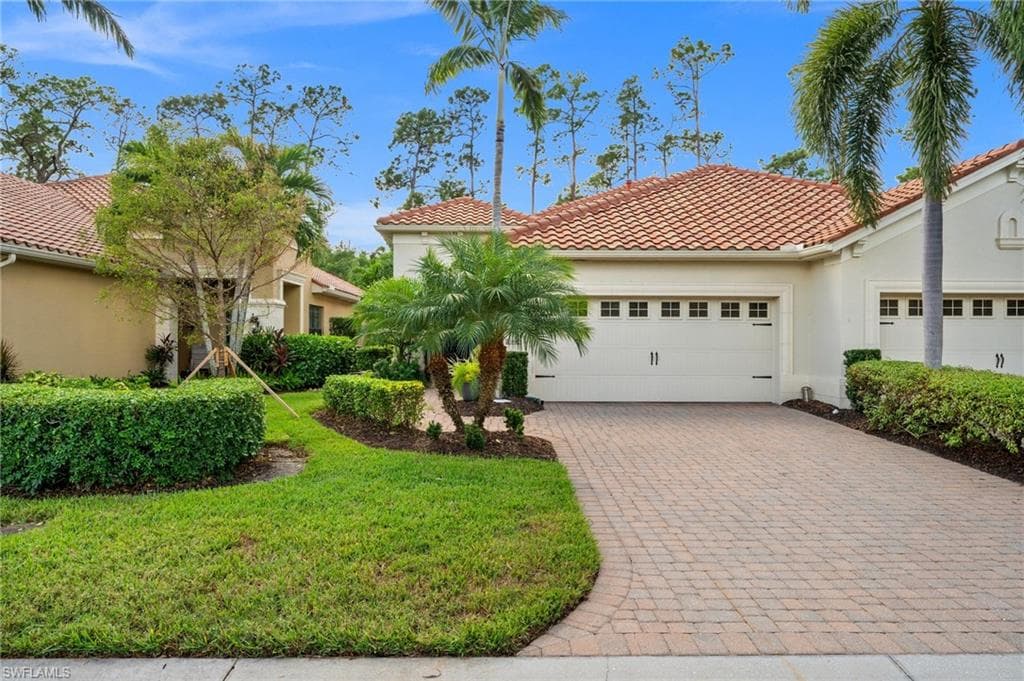10059 Antori DR ESTERO, FL 33928
