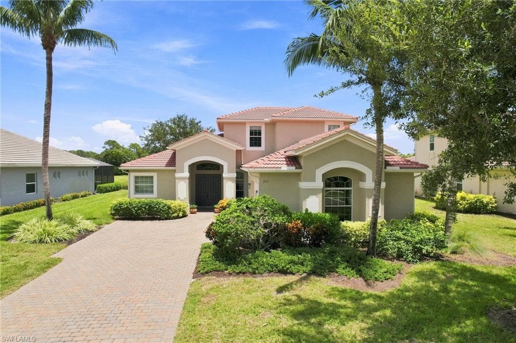 291 Saddlebrook LN NAPLES, FL 34110