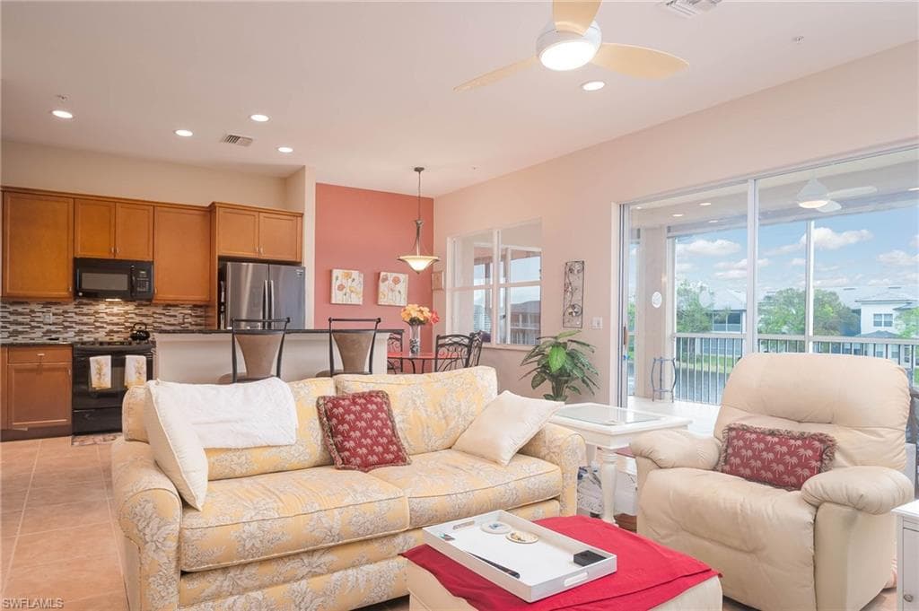 21535 Baccarat LN 202 ESTERO, FL 33928