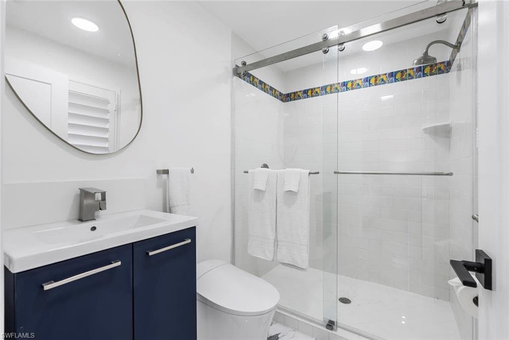 1195 Mockingbird LN NAPLES, FL 34104