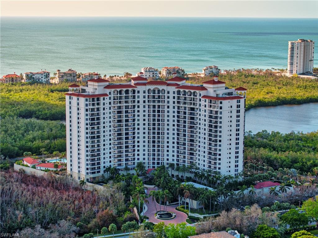 7575 Pelican Bay BLVD 503 NAPLES, FL 34108