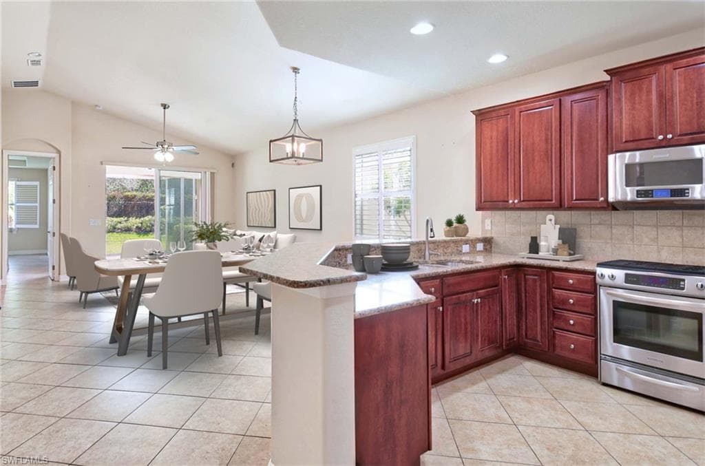 19758 Tesoro WAY ESTERO, FL 33967