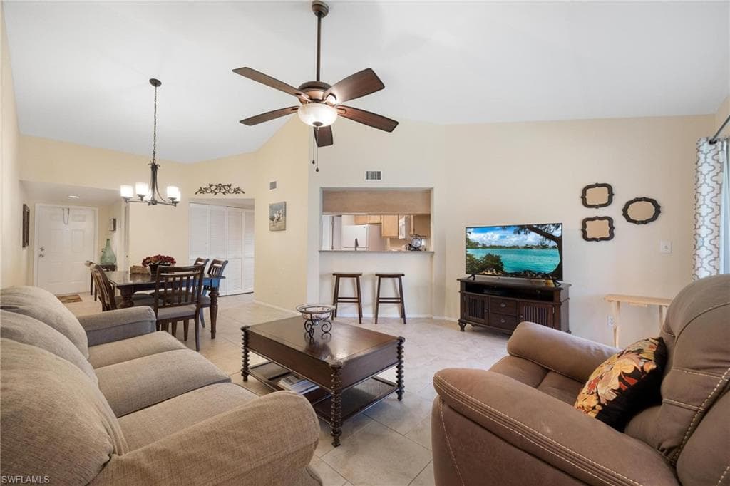 9627 Eaton Gardens LN 204 FORT MYERS, FL 33919