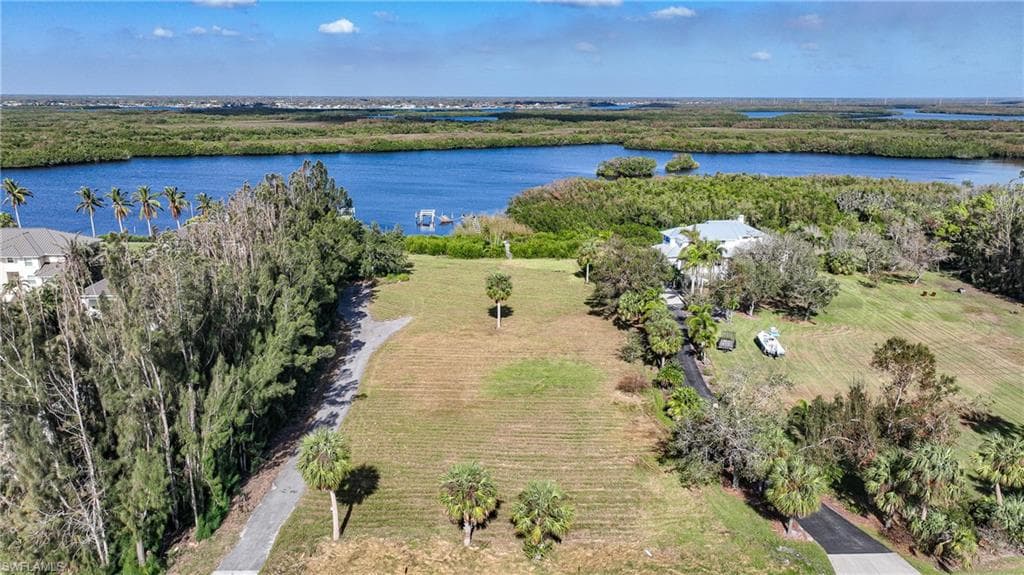 6500 Riverside DR PUNTA GORDA, FL 33982