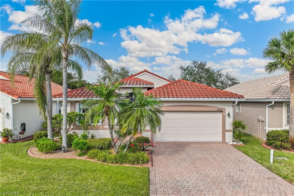 9163 Springview LOOP ESTERO, FL 33928