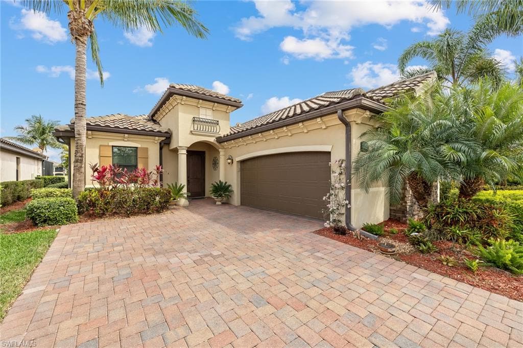 28529 Westmeath CT BONITA SPRINGS, FL 34135