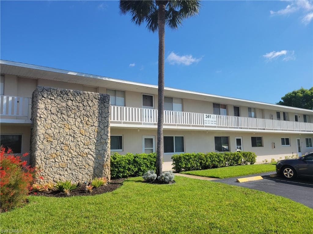 341 Joel BLVD 217 LEHIGH ACRES, FL 33936