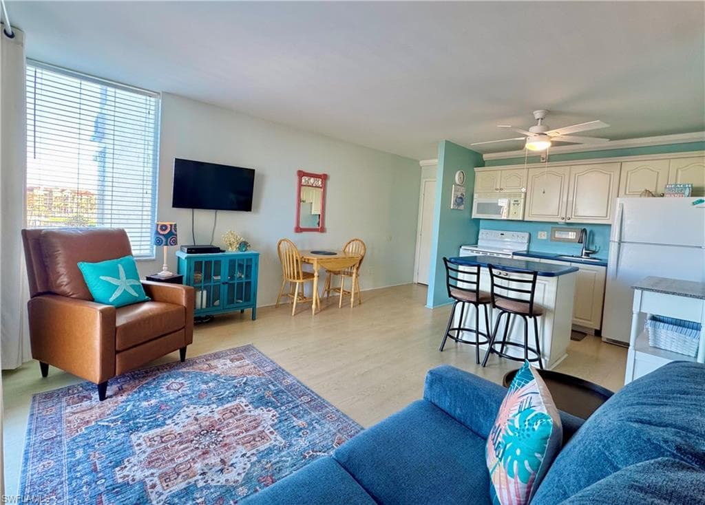 7300 Estero BLVD 201 FORT MYERS BEACH, FL 33931