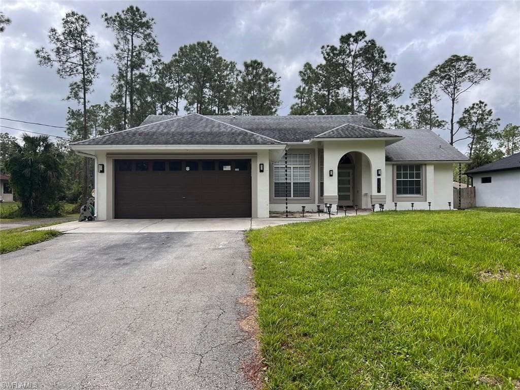 3590 10th AVE NE NAPLES, FL 34120