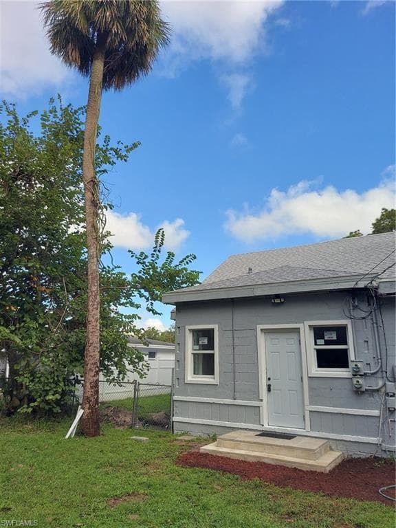2224 Franklin ST FORT MYERS, FL 33901