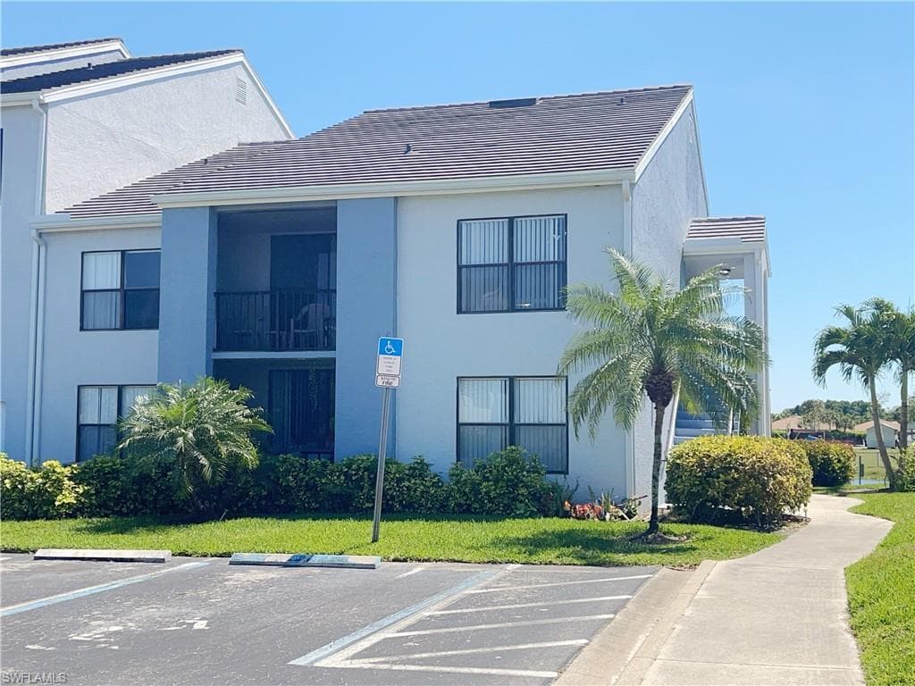 13625 Eagle Ridge DR 328 FORT MYERS, FL 33912