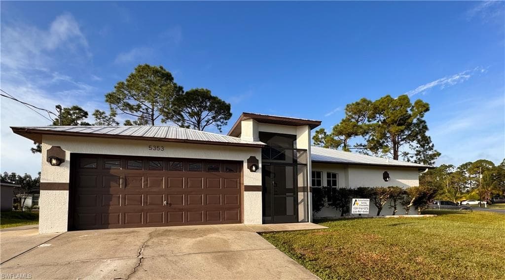 5353 29th ST SW LEHIGH ACRES, FL 33973