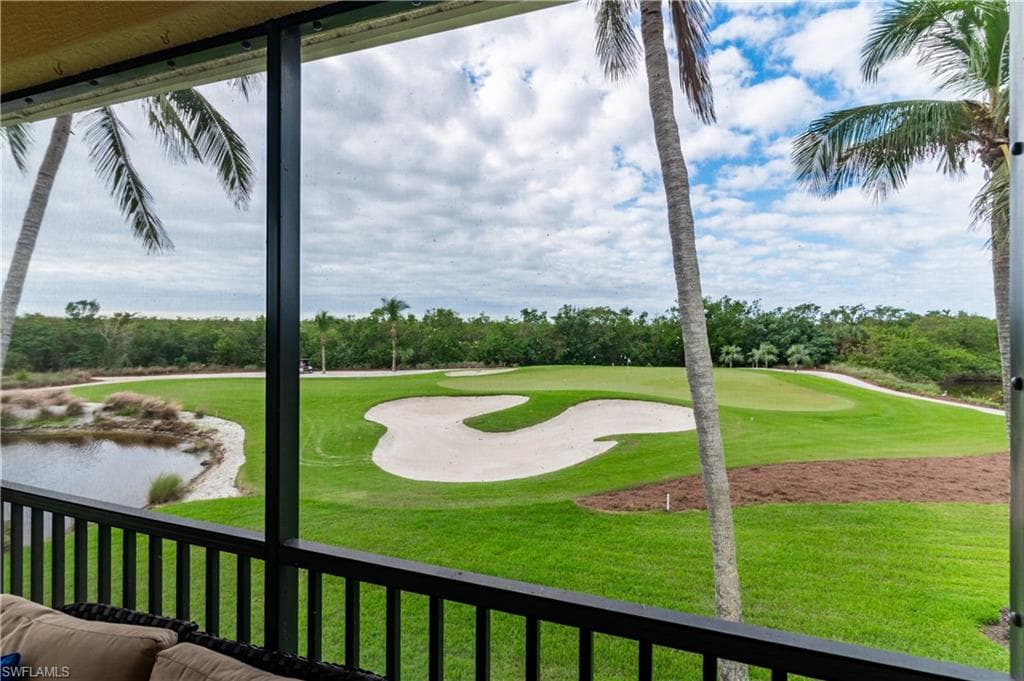1298 Rialto WAY 202 NAPLES, FL 34114
