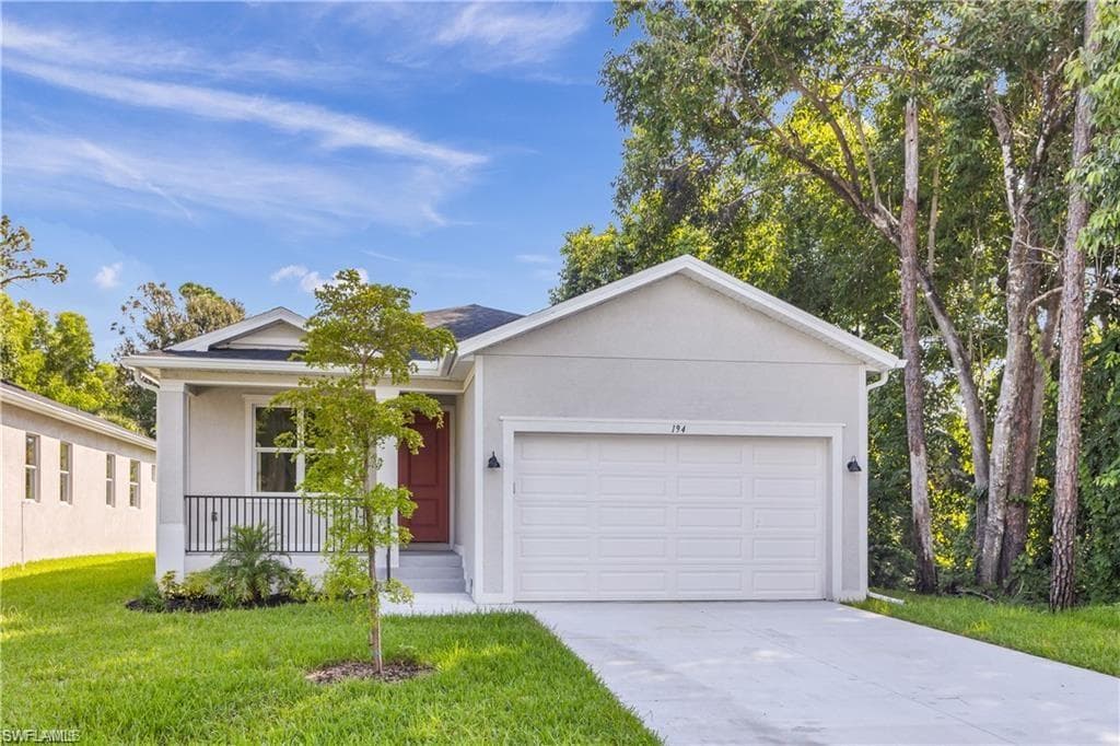 194 2nd ST NAPLES, FL 34113