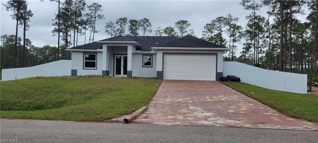 1219 Maple AVE N LEHIGH ACRES, FL 33972