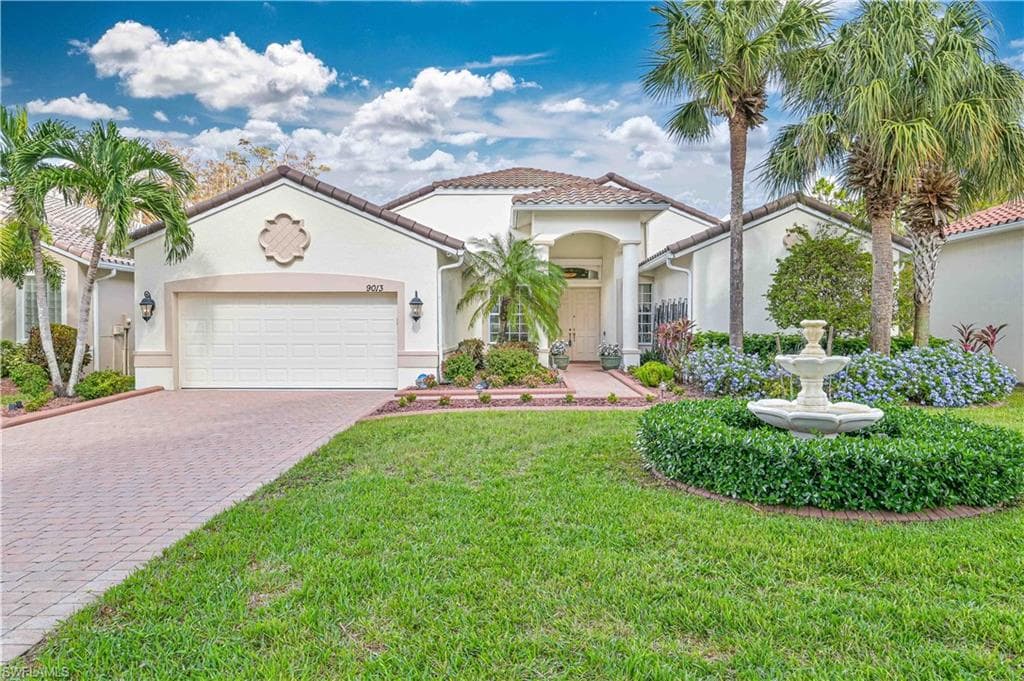 9013 Whitfield DR ESTERO, FL 33928