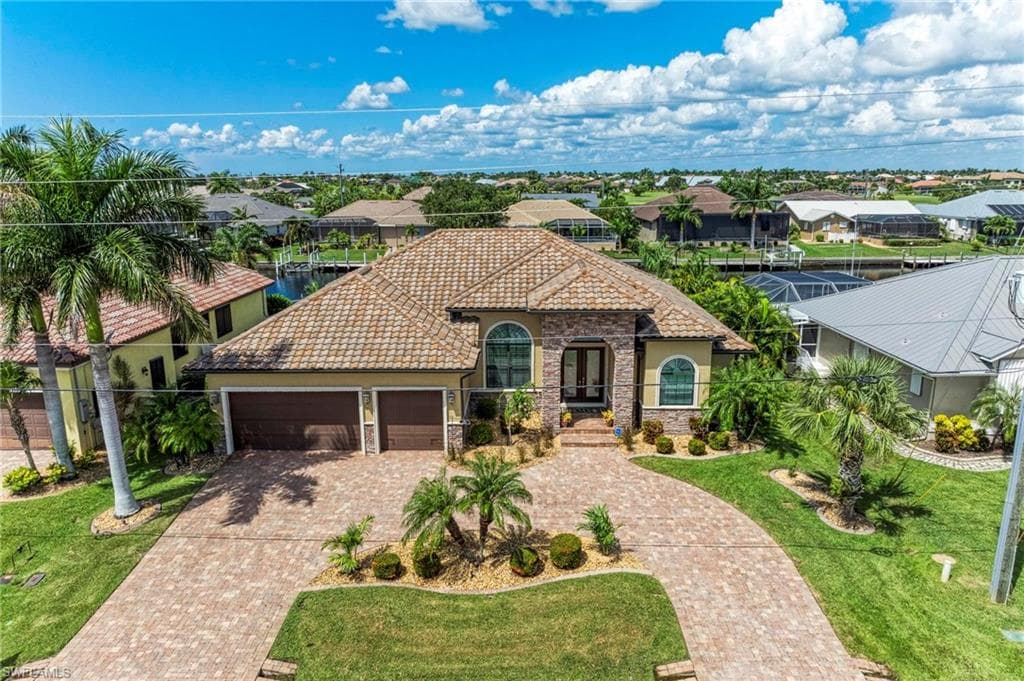5016 La Costa Island CT PUNTA GORDA, FL 33950