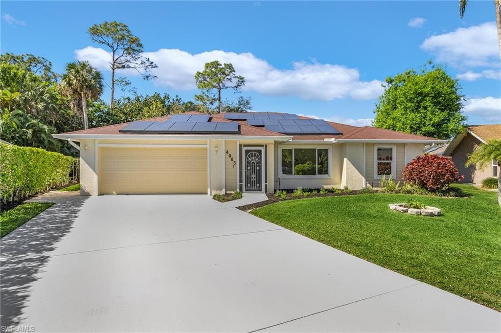 4063 Vine LN NAPLES, FL 34112