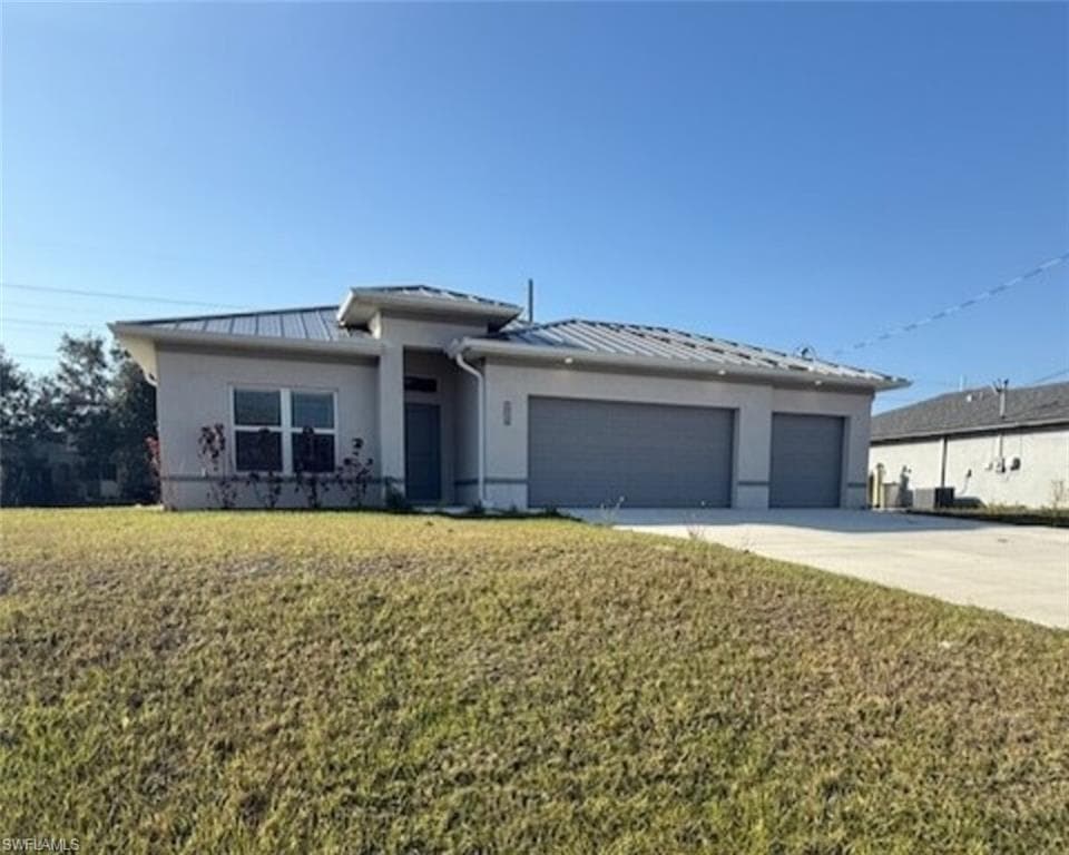 102 NW 24th TER CAPE CORAL, FL 33993