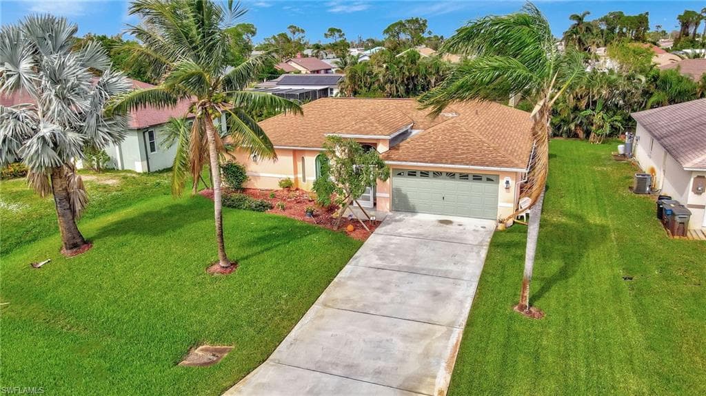 8117 Pennsylvania BLVD FORT MYERS, FL 33967