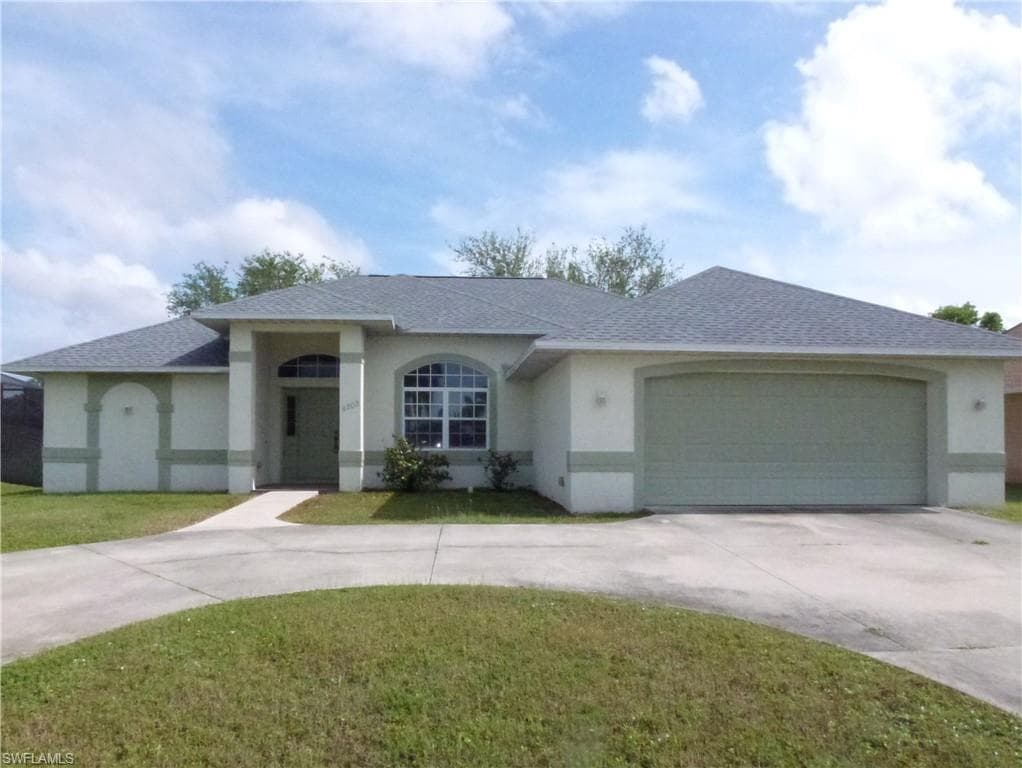 4703 Agualinda BLVD CAPE CORAL, FL 33914
