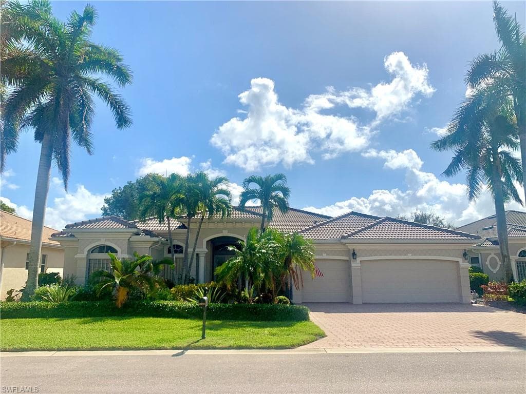 8510 Sedonia CIR ESTERO, FL 33967